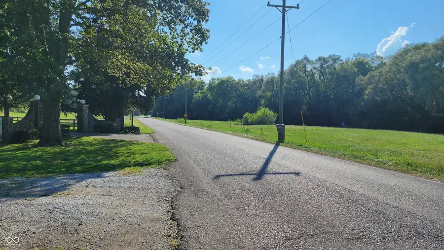 1215 W Washington Avenue, Shelbyville, IN 46176 - #2