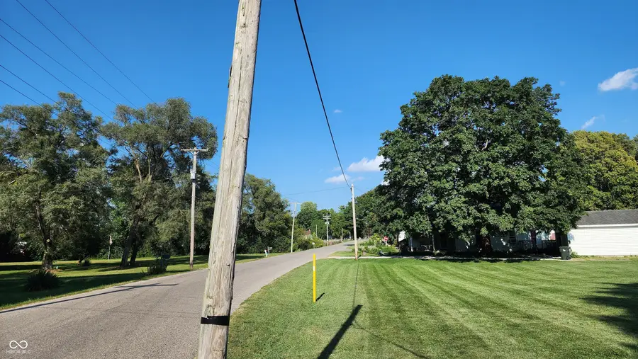 1215 W Washington Avenue, Shelbyville, IN 46176 - #3