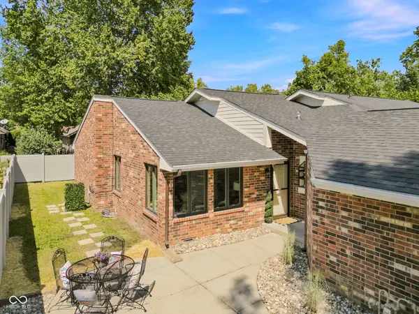 4248 Mockernut Court, Columbus, IN 47201