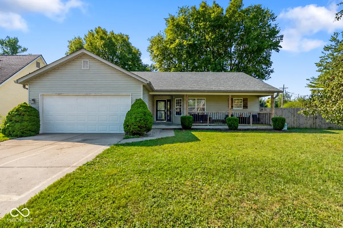 1401 Fox Ridge Drive, Shelbyville, IN 46176 - #1