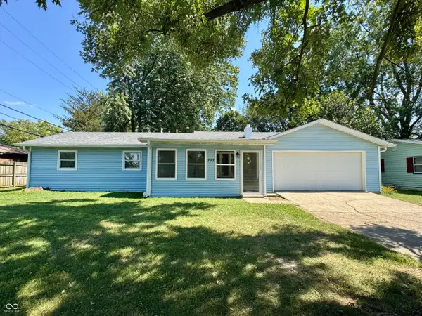939 Sawmill Road, Whiteland, IN 46184