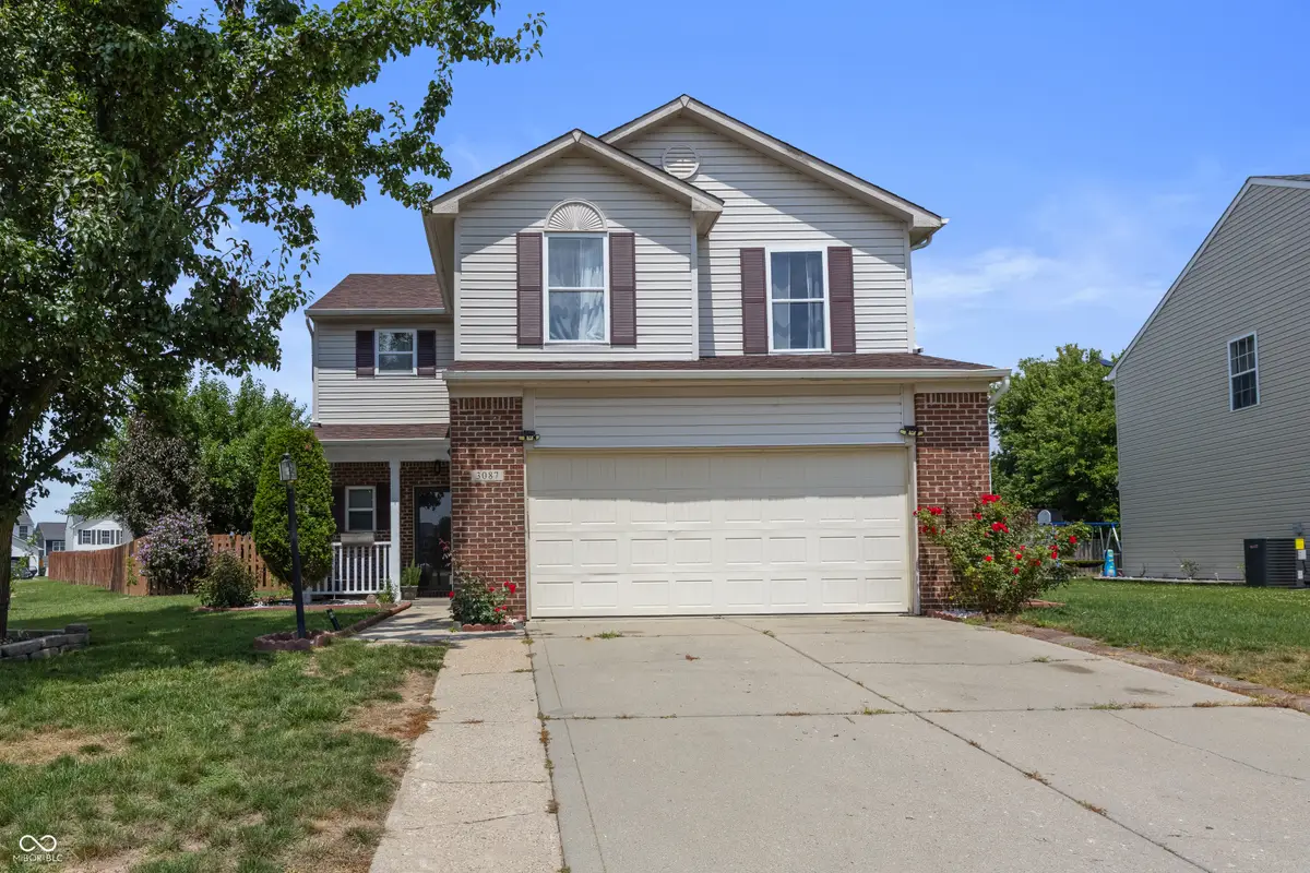 3087 Rolling Knoll Lane, Columbus, IN 47201 - #1