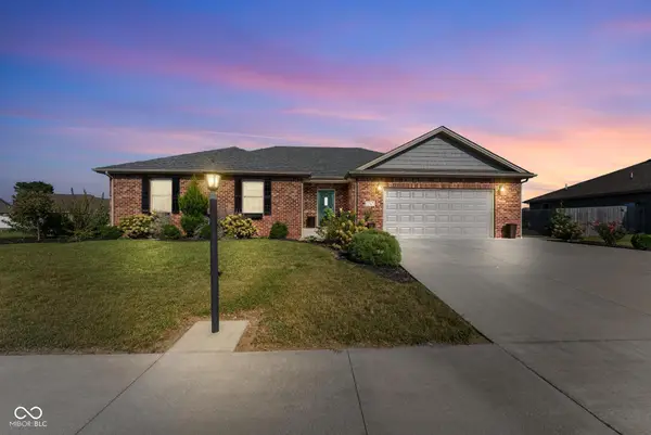 1747 W Bell Ford Drive, Seymour, IN 47274