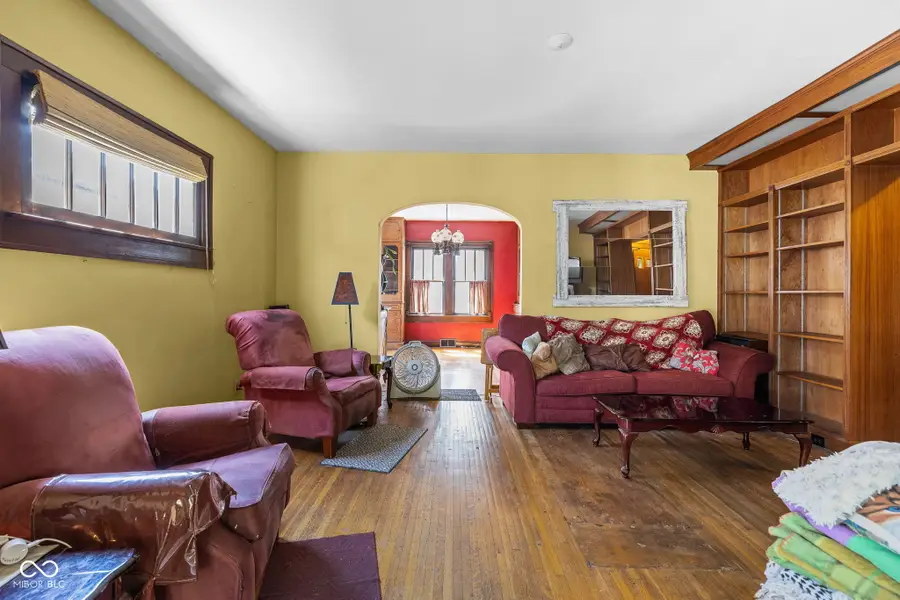 2619 Brookside Parkway South Drive, Indianapolis, IN 46201 - #3