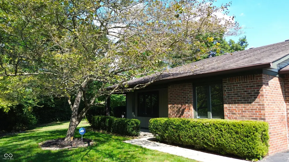 2580 N Willow Way, Indianapolis, IN 46268 - #1