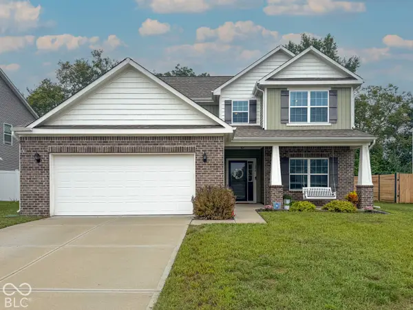 1894 Glenmoor Court, Columbus, IN 47201