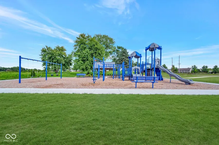 9959 Rosalee Drive, Noblesville, IN 46060 - #3
