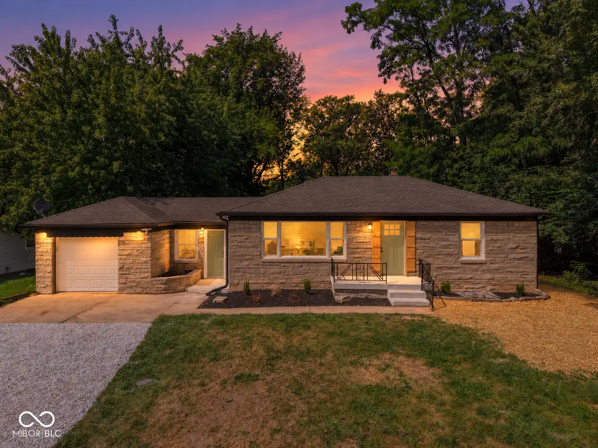 2028 N Berwick Avenue, Indianapolis, IN 46222 - #1