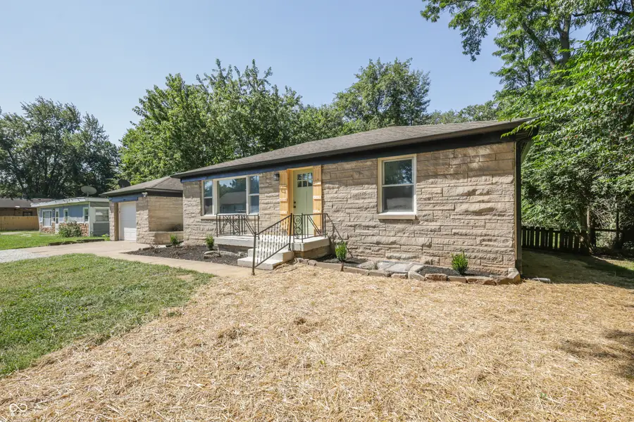 2028 N Berwick Avenue, Indianapolis, IN 46222 - #3