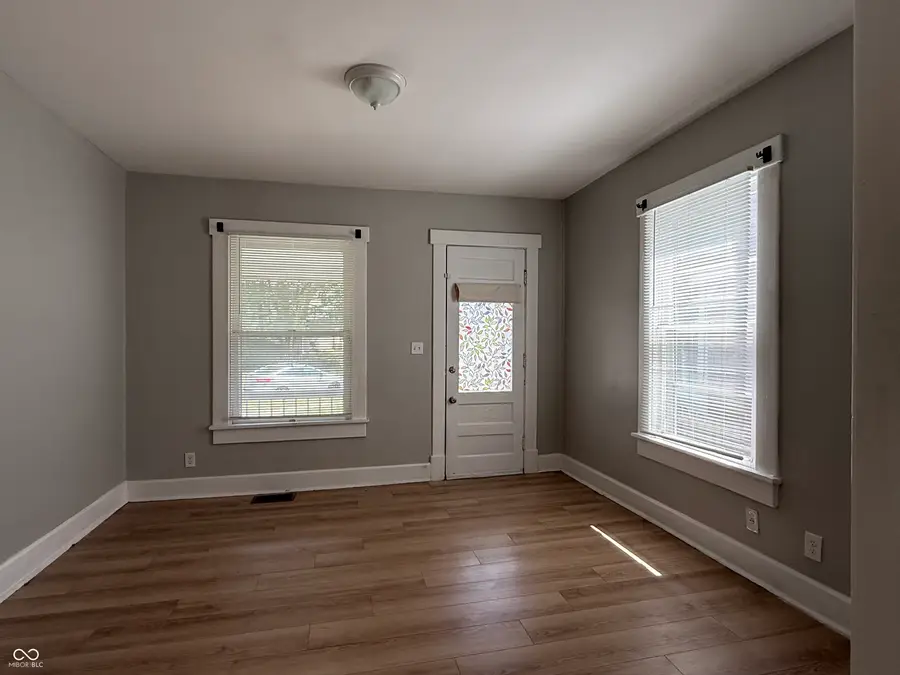 32-34 N Irvington Avenue, Indianapolis, IN 46219 - #3