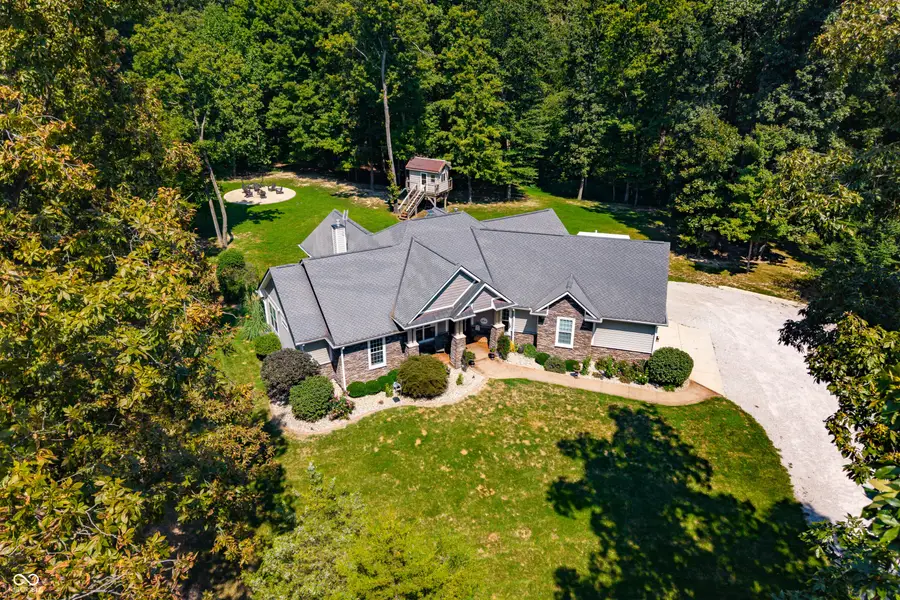 8700 W Georgetown Road, Columbus, IN 47201 - #3