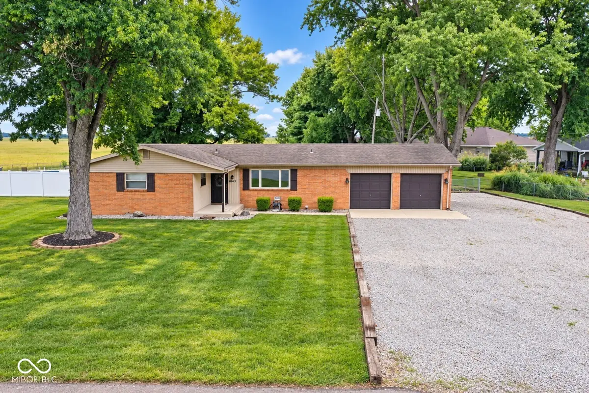 9443 N Keith Drive E, Columbus, IN 47203 - #1