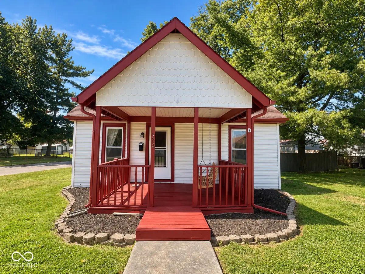 300 Franklin Street, Edinburgh, IN 46124 - #1