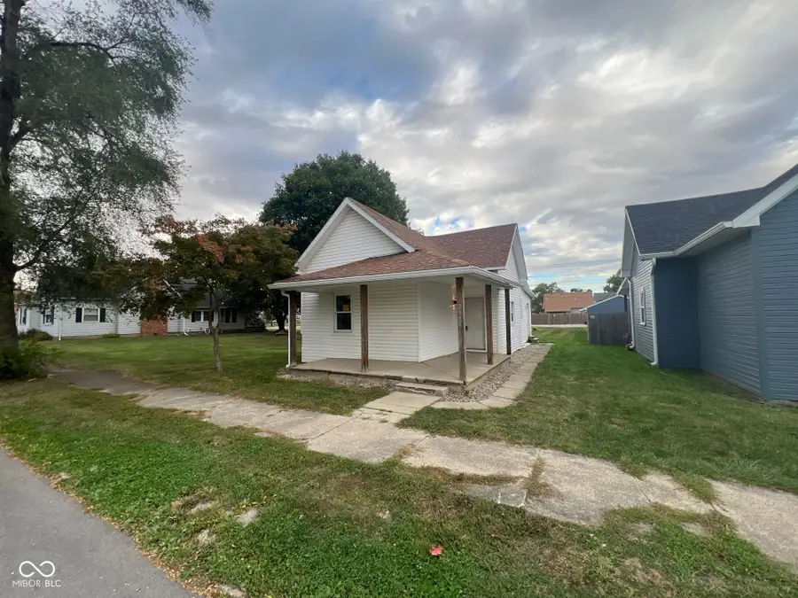 2312 S B Street, Elwood, IN 46036 - #2