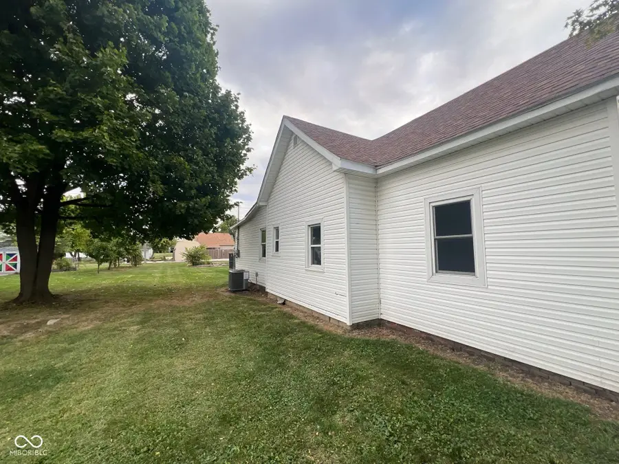 2312 S B Street, Elwood, IN 46036 - #3
