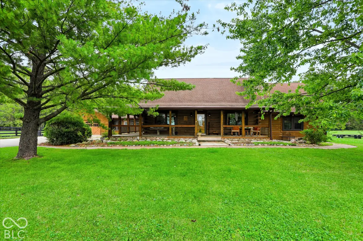 9745 Cumberland Road, Fishers, IN 46037 - #1