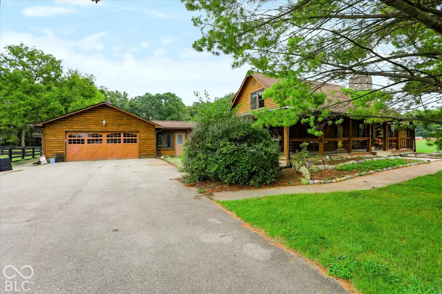 9745 Cumberland Road, Fishers, IN 46037 - #2