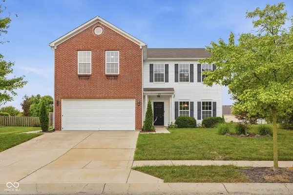 1102 Maple Run Drive, Sheridan, IN 46069