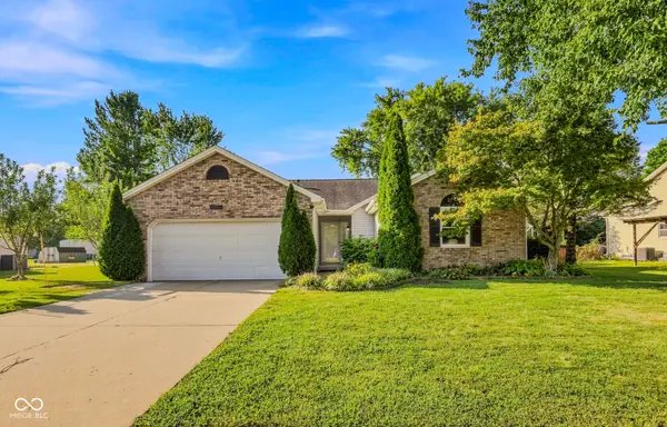 3525 Richland Drive, Columbus, IN 47203