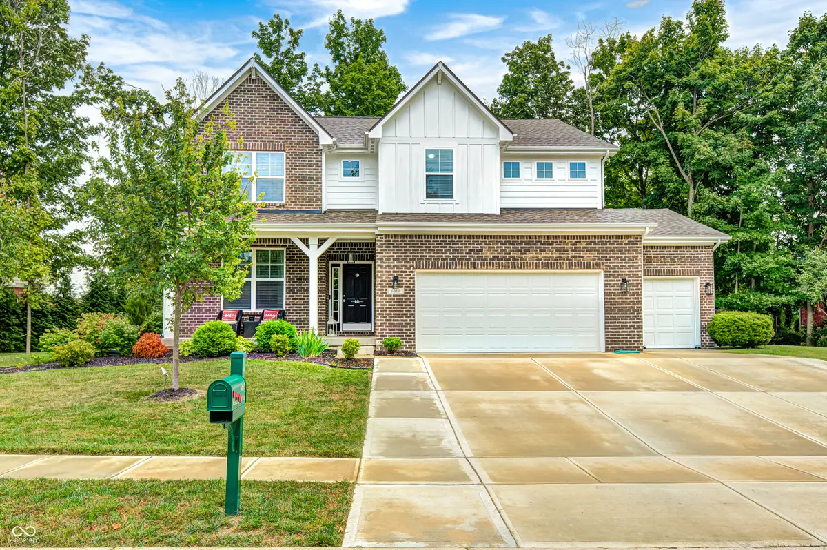 6069 Cedar Bend Way, Avon, IN 46123 - #1