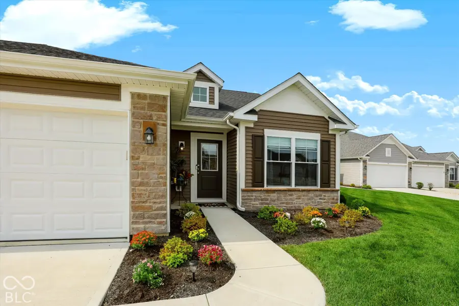 134 Maxim Court, Cumberland, IN 46229 - #2