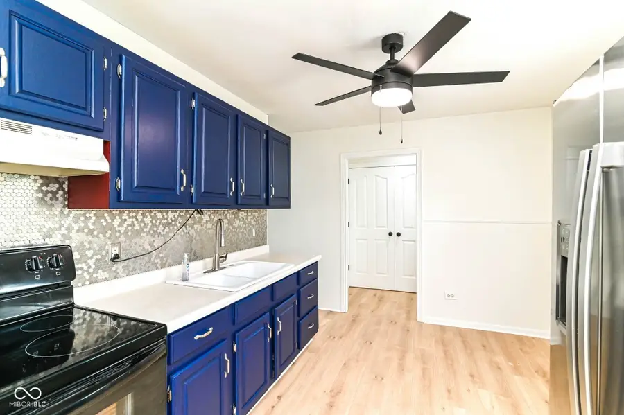 604 E Hamilton Avenue, Arcadia, IN 46030 - #2