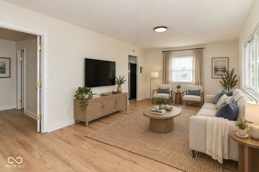 604 E Hamilton Avenue, Arcadia, IN 46030 - #3