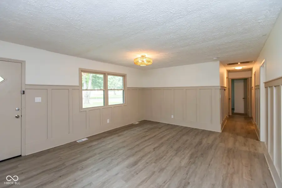 10045 N Balfer Drive E, Fortville, IN 46040 - #3