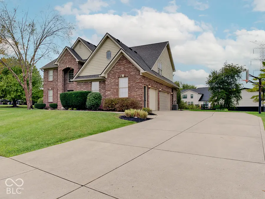 4899 Brentridge Place, Greenwood, IN 46143 - #2