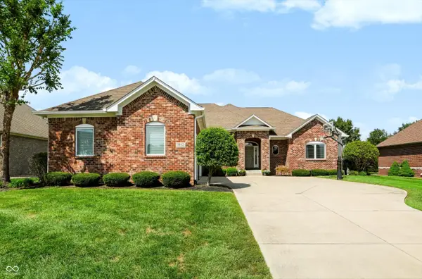 1812 Golden Field Drive, Greenwood, IN 46143