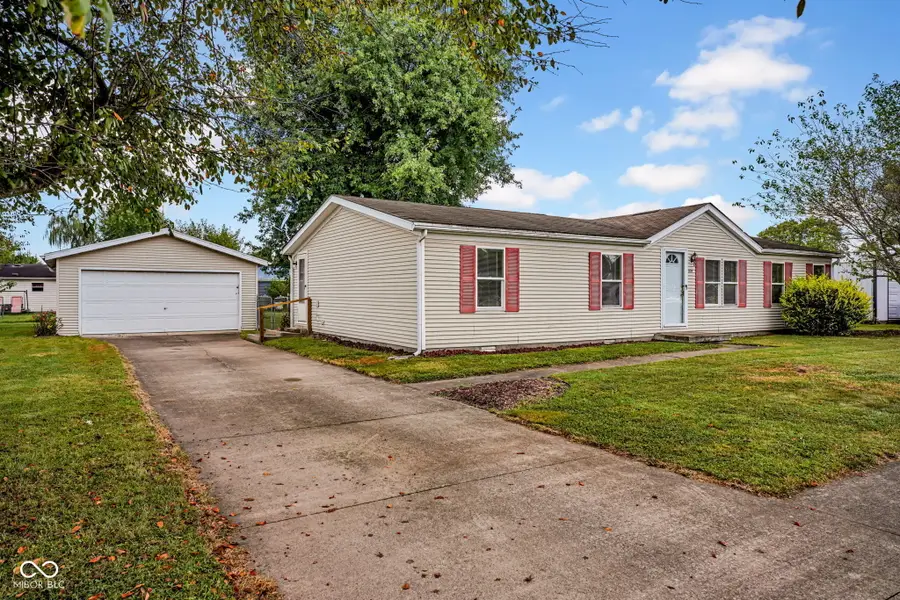 1104 Brittney Boulevard, Seymour, IN 47274 - #3