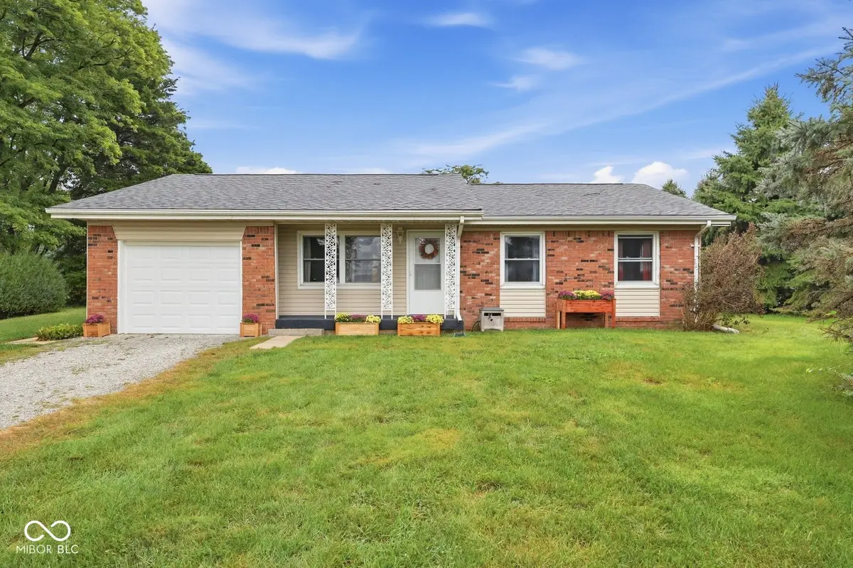 5918 N State Road 9, Shelbyville, IN 46176 - #1