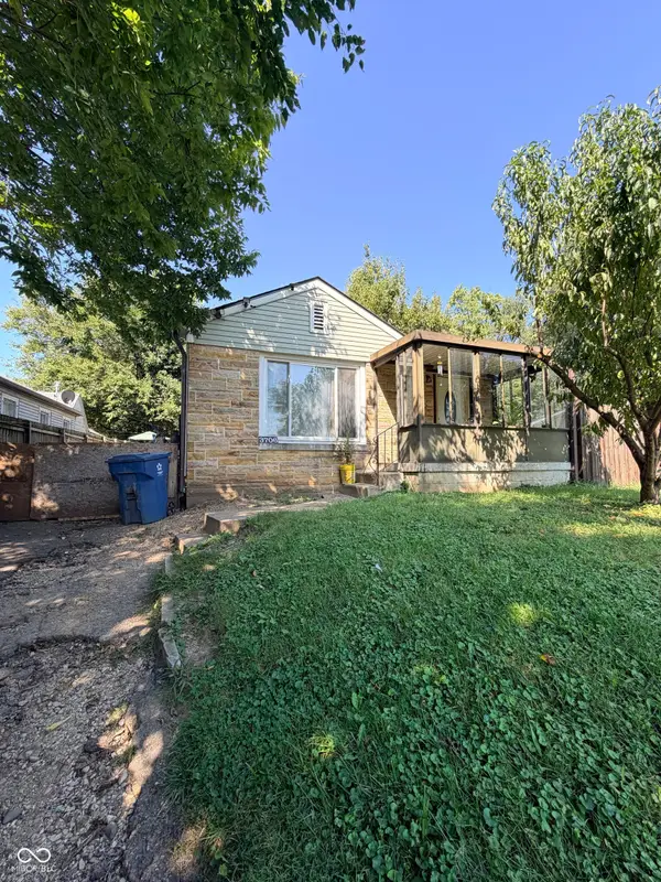 3706 Hillside Avenue, Indianapolis, IN 46218