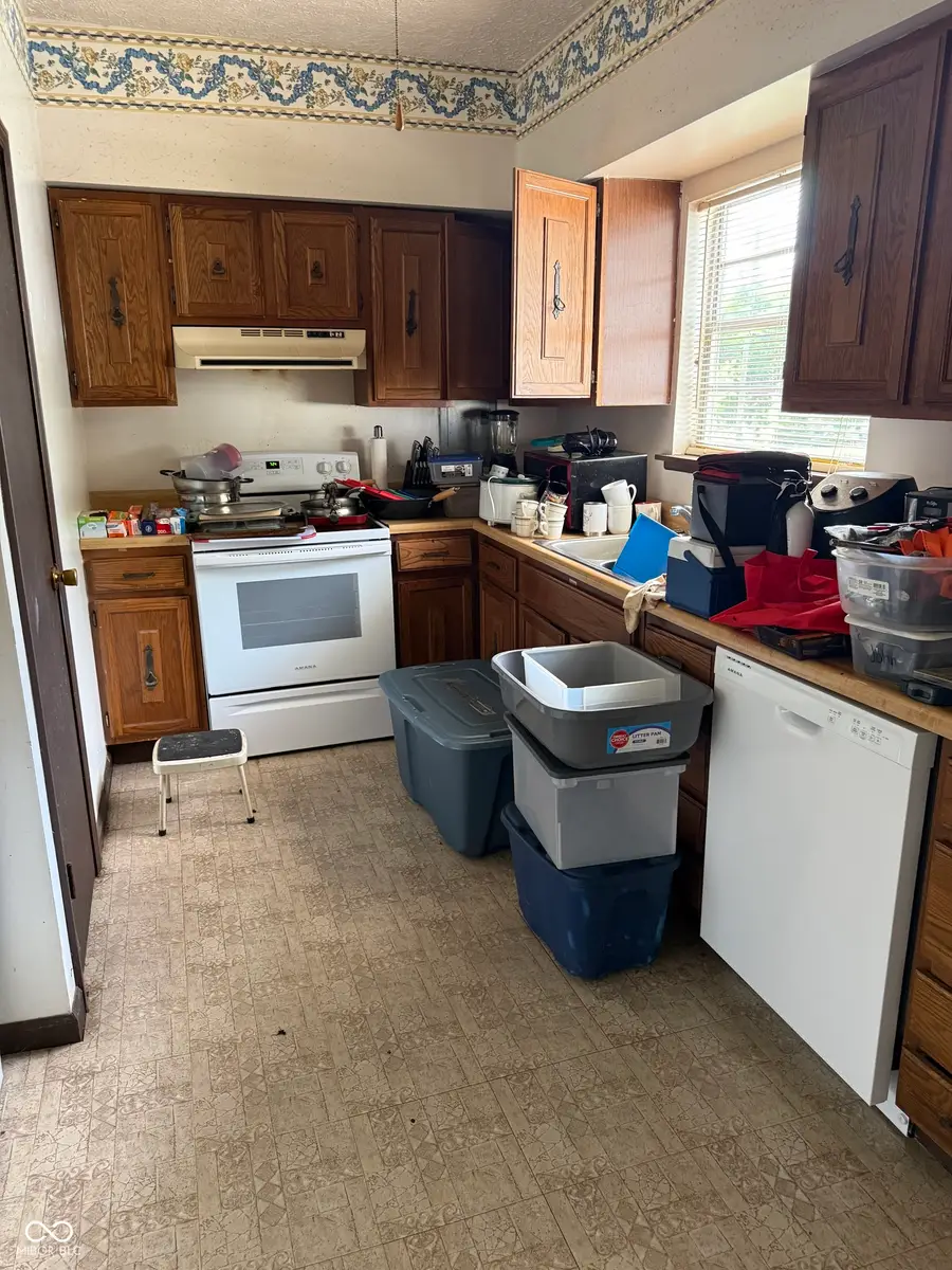 394 W Marion Street, Danville, IN 46122 - #2