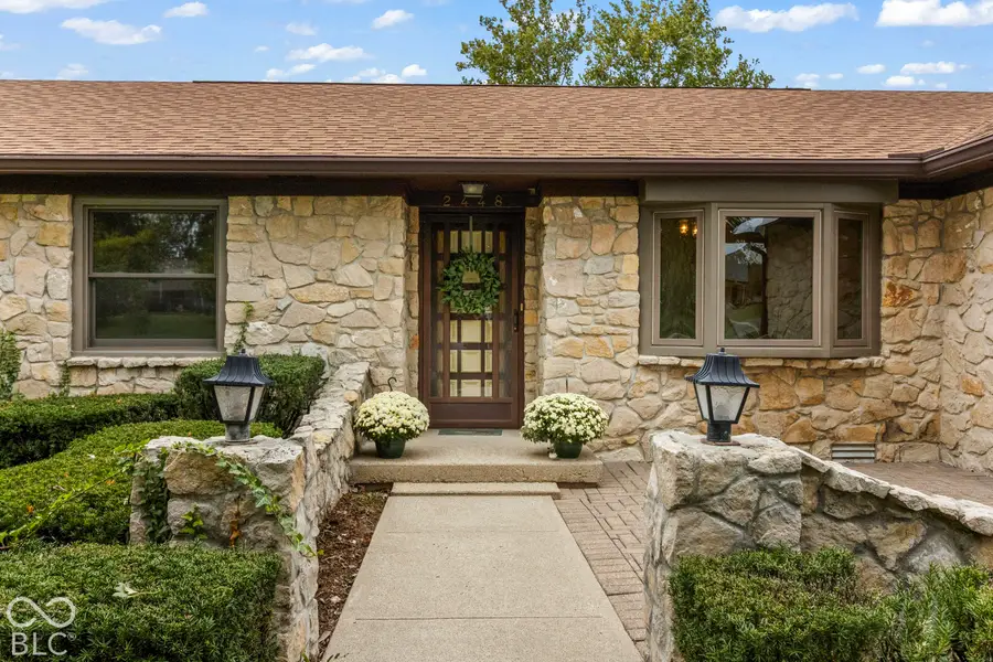 2448 S Sunrise Drive, New Palestine, IN 46163 - #2