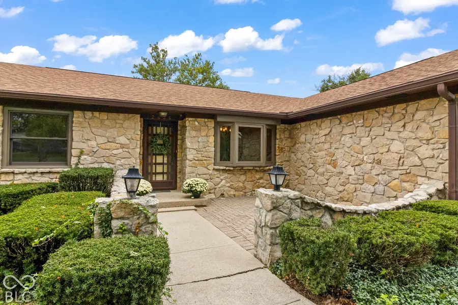 2448 S Sunrise Drive, New Palestine, IN 46163 - #3