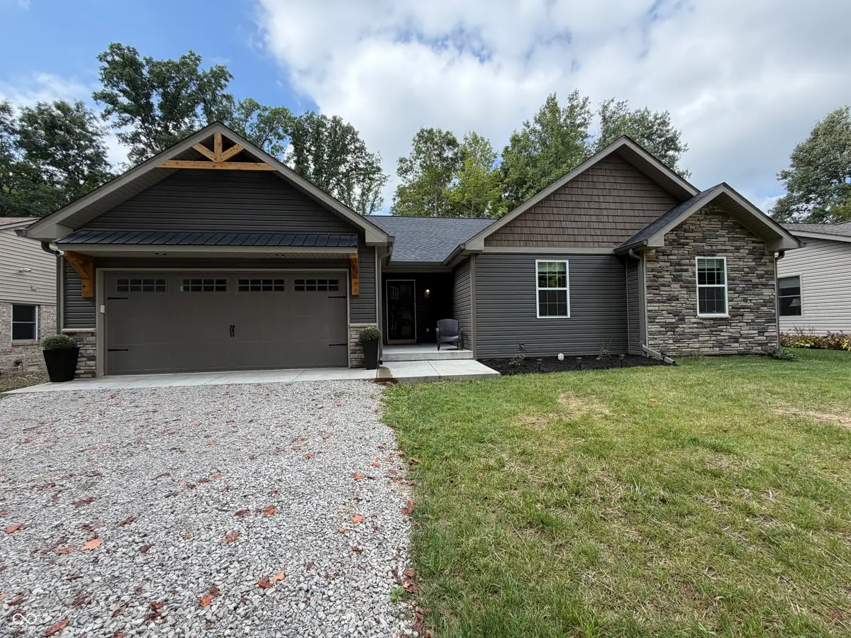 24 Lincoln Hills, Coatesville, IN 46121 - #1