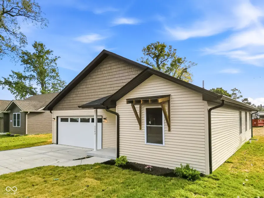 5243 N Vance Street, Columbus, IN 47201 - #3