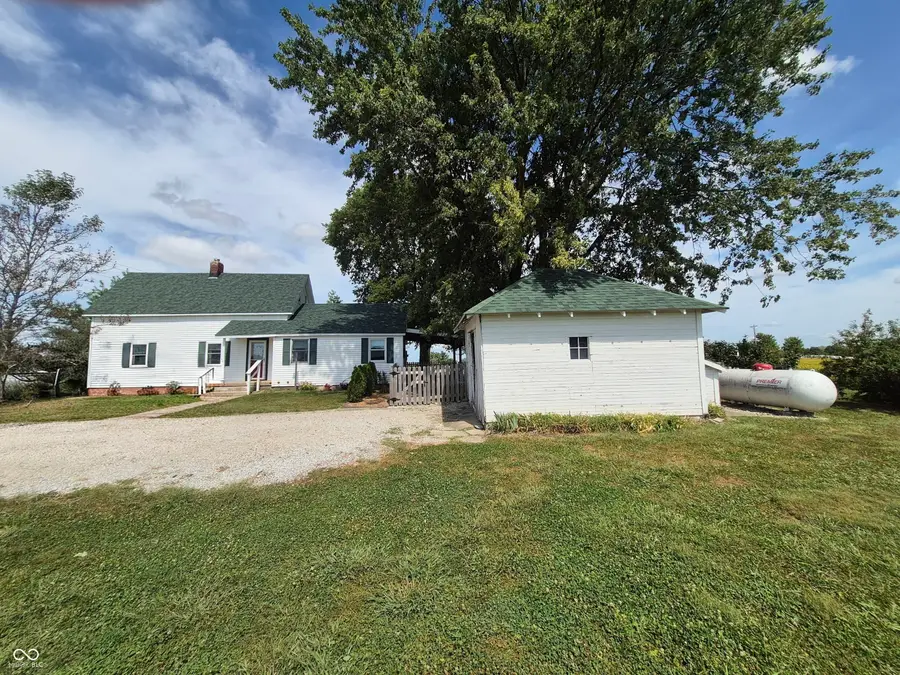 6957 N 300 E, Whiteland, IN 46184 - #3