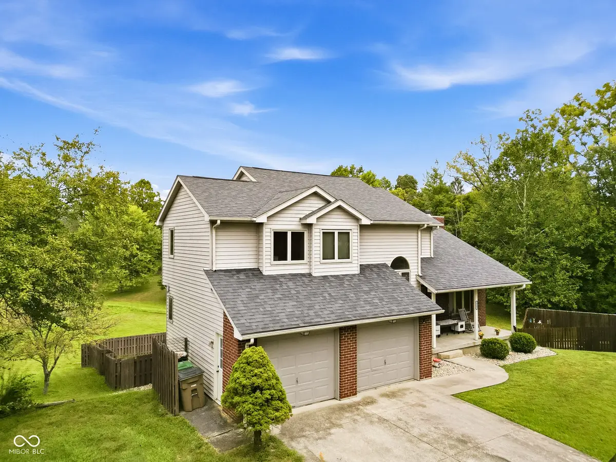 523 Kinney Lane, Columbus, IN 47201 - #1