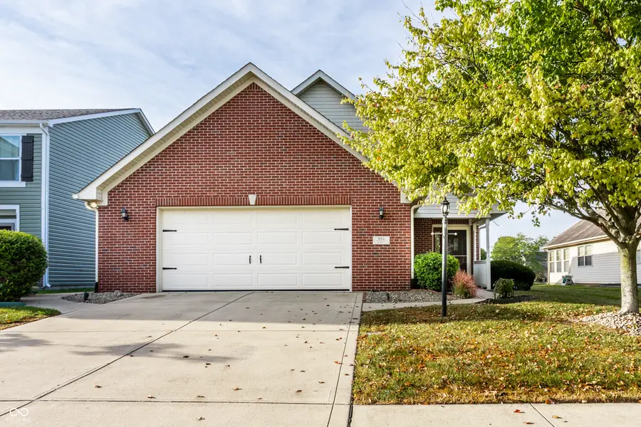933 Amesbury Court, Indianapolis, IN 46217 - #3