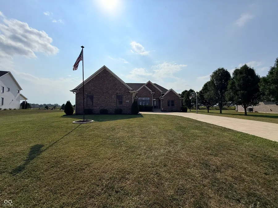 3486 N Timberlake Drive, Martinsville, IN 46151 - #2