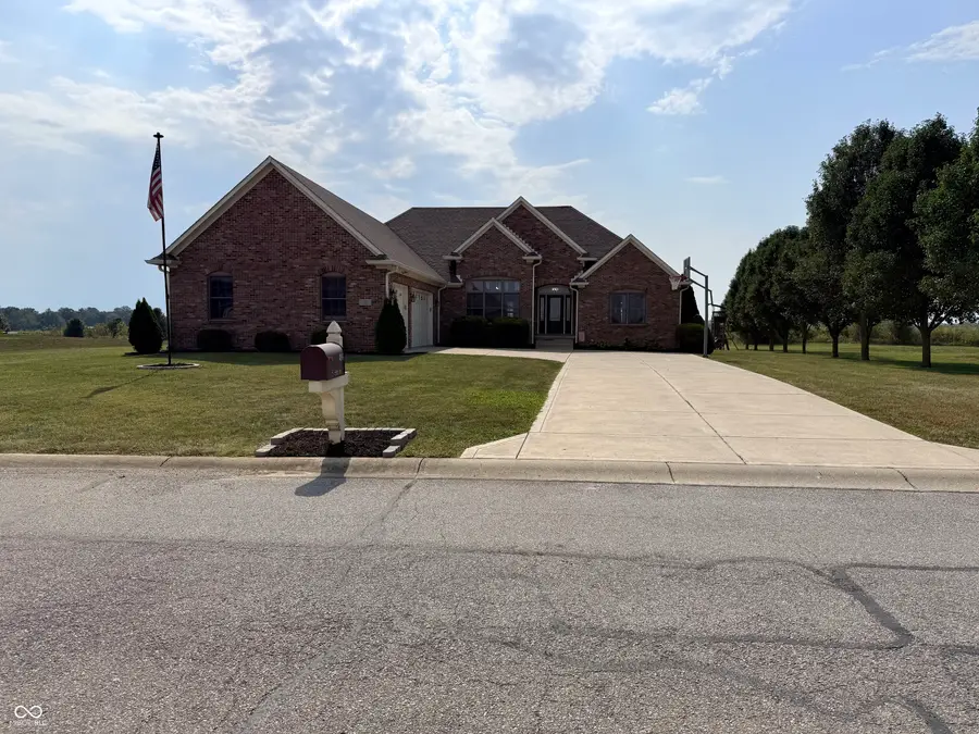 3486 N Timberlake Drive, Martinsville, IN 46151 - #3
