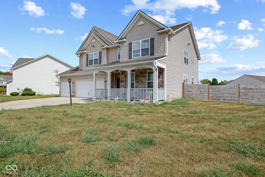 9471 Treyburn Lakes Drive, Indianapolis, IN 46239 - #3