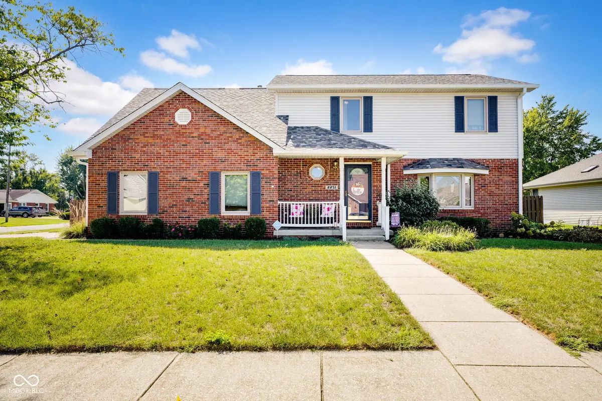 2251 Reston Lane, Columbus, IN 47203 - #1
