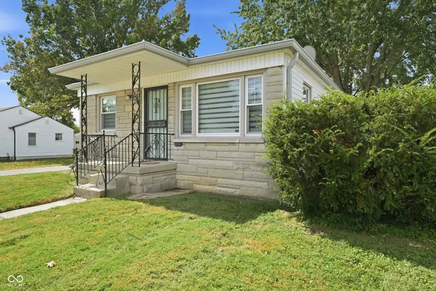 202 N 18th Avenue, Beech Grove, IN 46107 - #3