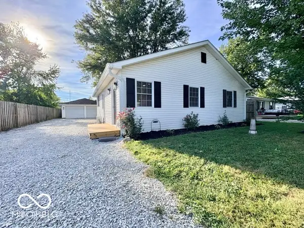 5717 N Clover Maple Drive, Fairland, IN 46126