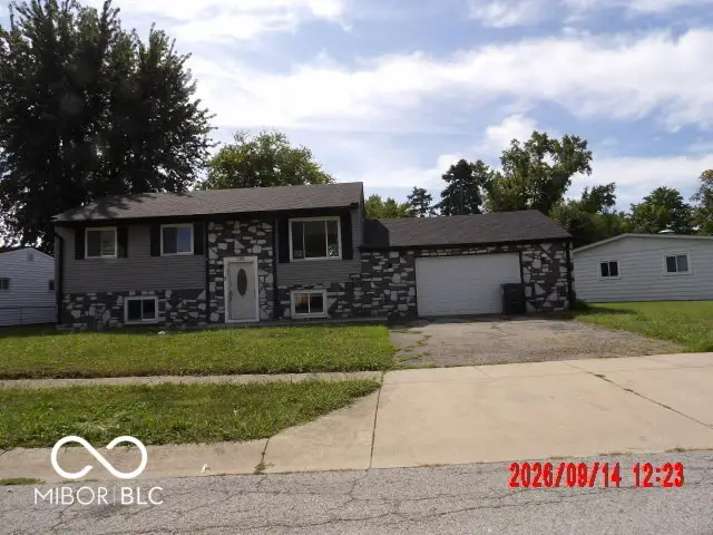 585 Northgate Drive, Greenwood, IN 46143 - #1