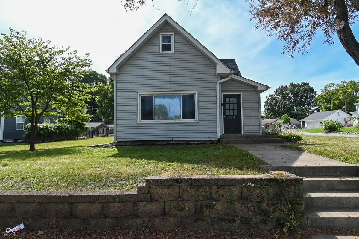 703 E Main Street, Plainfield, IN 46168 - #1