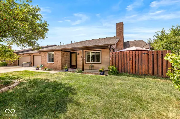 7538 E Farm View Circle Drive, Indianapolis, IN 46256